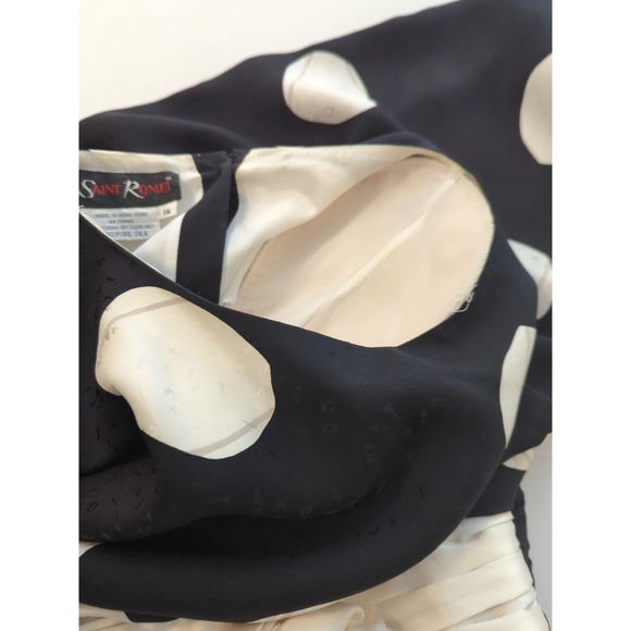 Vintage Saint ROMEI 100% Silk Dress 16 Black White Wing Sleeves Hong Kong Artsy - Picture 14 of 16